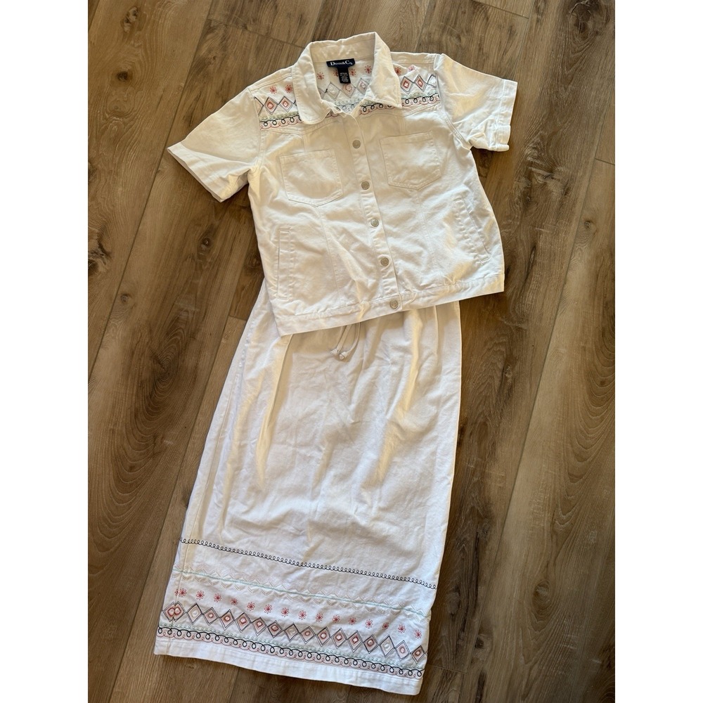 Two Piece Denim & Co Size Medium White Denim Embroidered Jacket & Skirt Granny